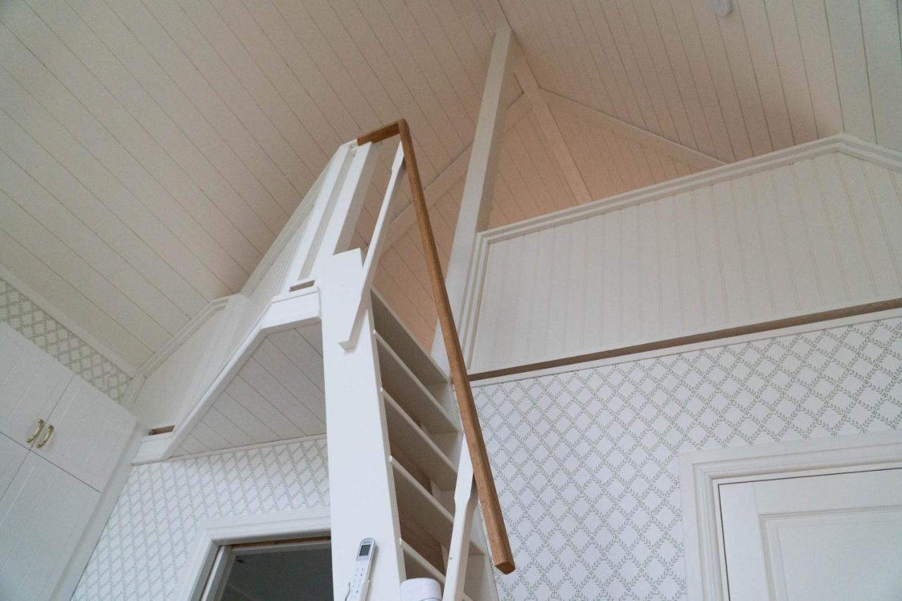 Anfasteroed Gardsvik - Badstugor Med Loft Ljungskile Exterior foto